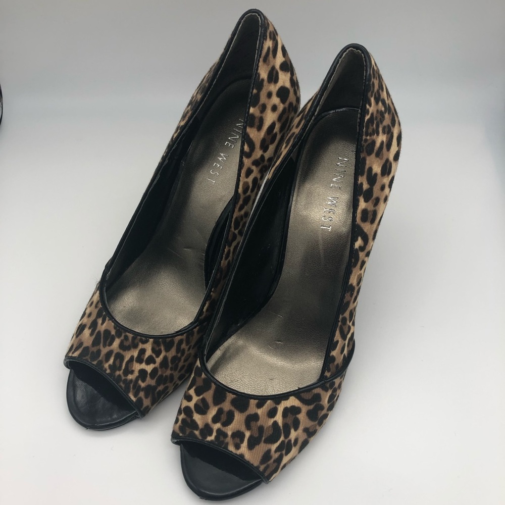 Nine West 5.5 Heel Leopard Peep Toe Shoe Pump